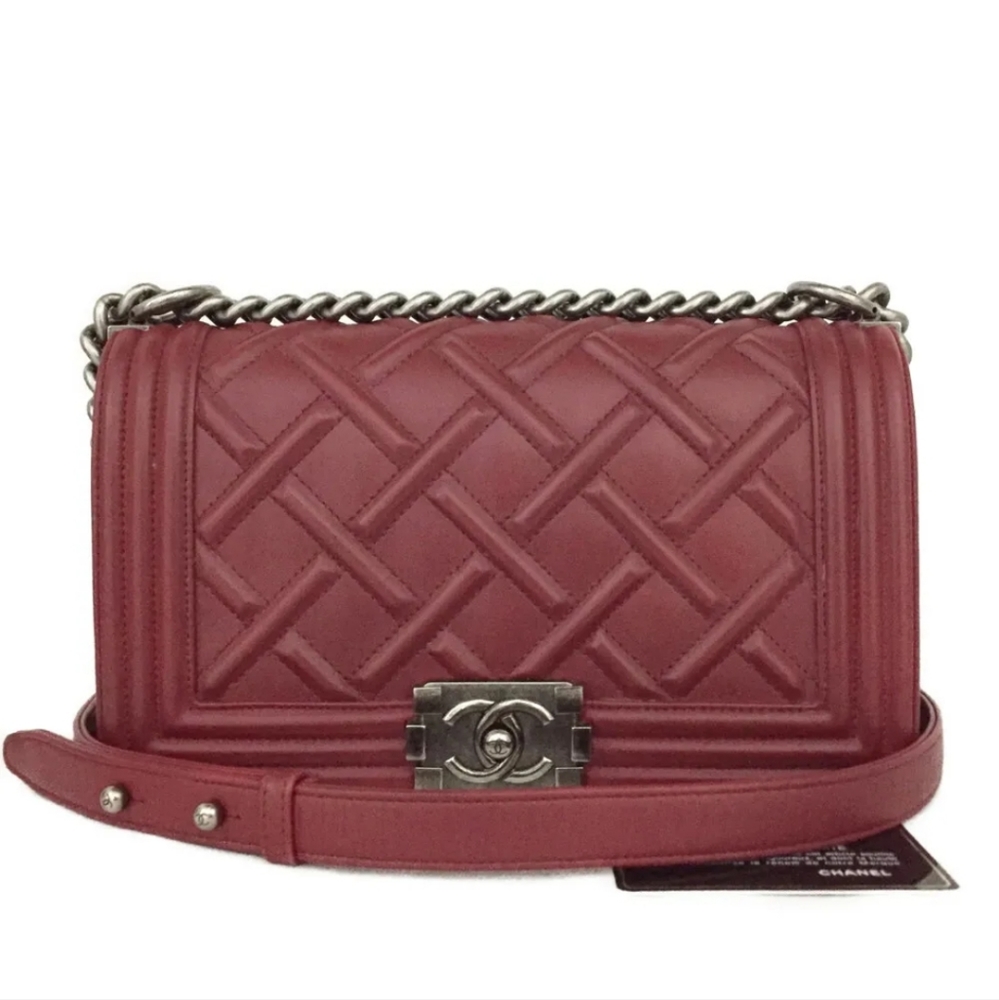 CHANEL Bordeaux Boy CC Logo Calfskin Chain Shoulder Bag